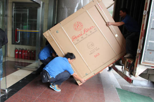 神湾镇钢琴贵重工艺品无忧运